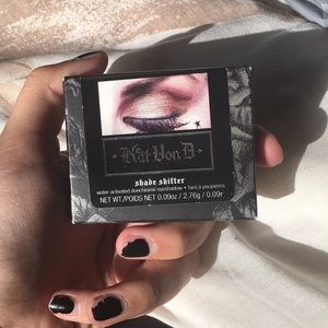 Kat Von d eyeshadow palette